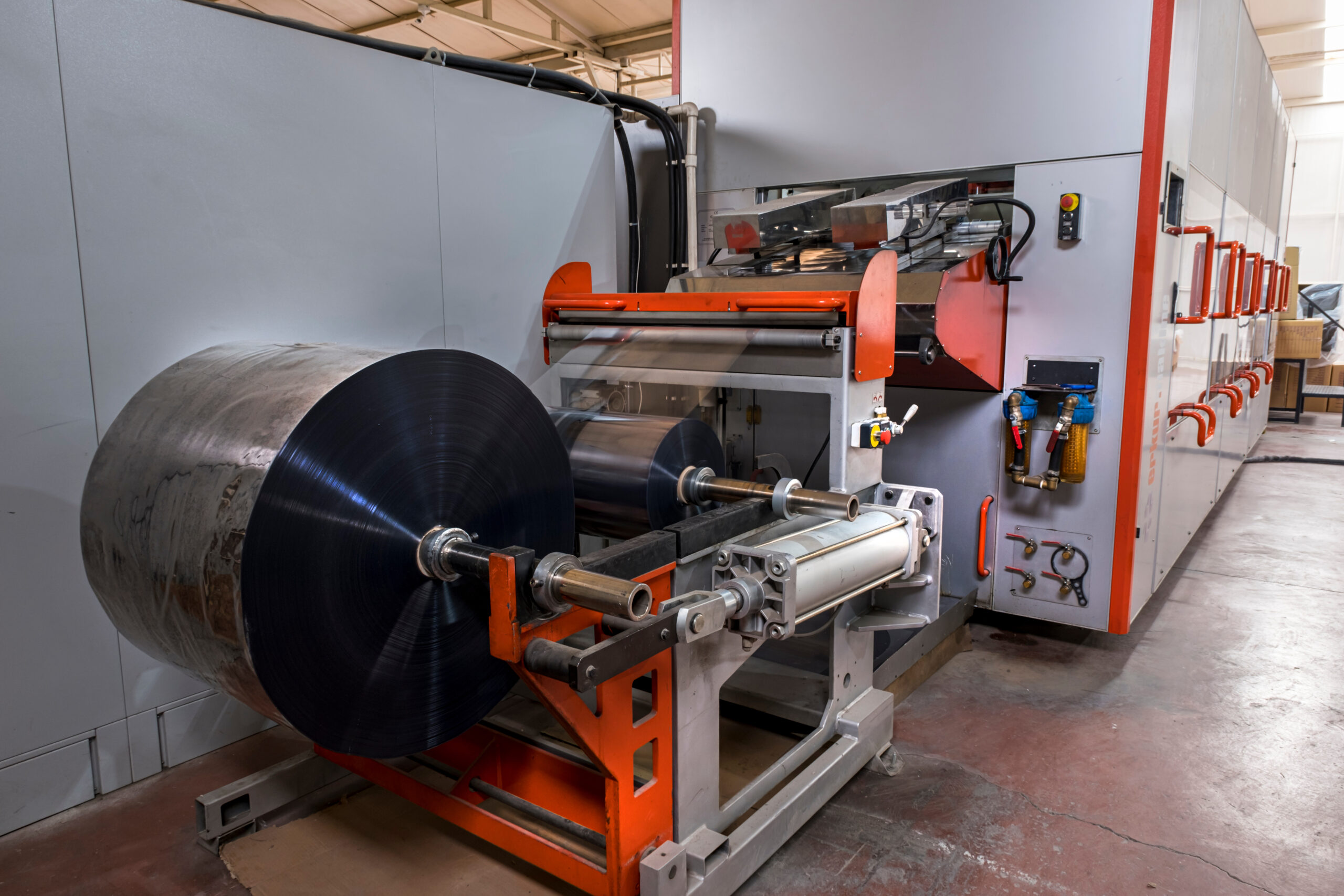 Thin Gauge thermoforming machine Thin Gauge thermoforming machine