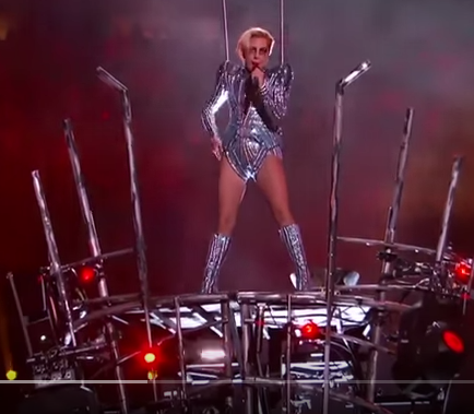 Lady-Gaga-SuperBowl-LI